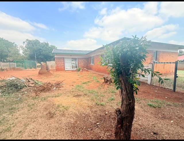 3 BEDROOM HOUSE FOR SALE IN VANDERBIJLPARK CW 6